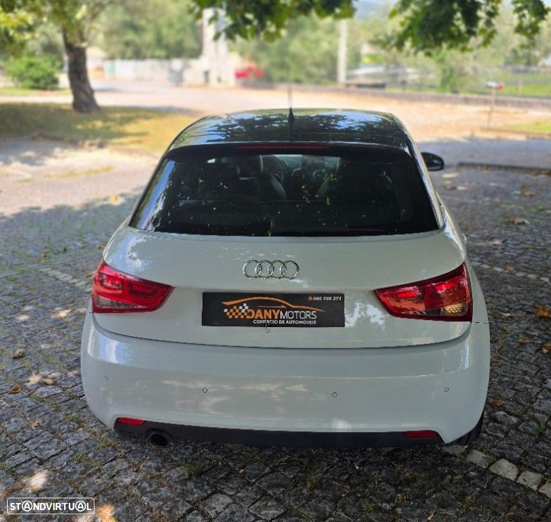 Audi A1 Sportback 1.6 TDI S-line - 7