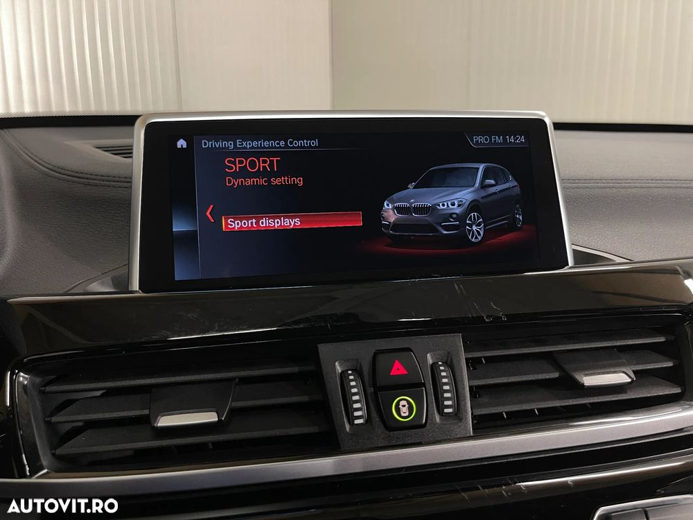 BMW X1 xDrive20i Aut. Sport Line - 22