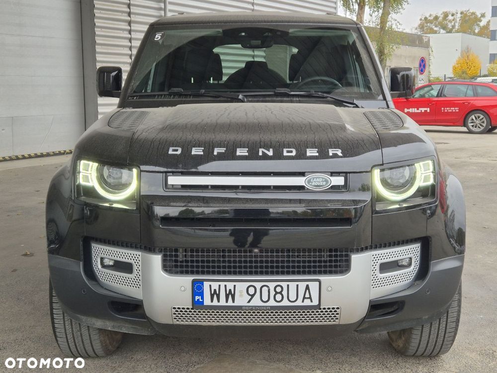 Land Rover Defender 110 D250 S - 2