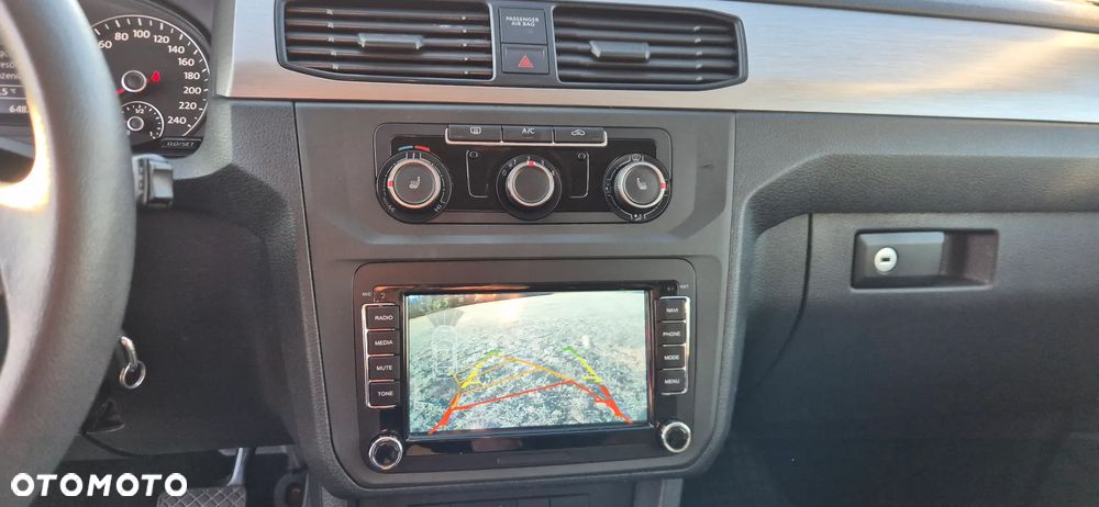 Volkswagen Caddy 2.0 TDI Trendline DSG - 10