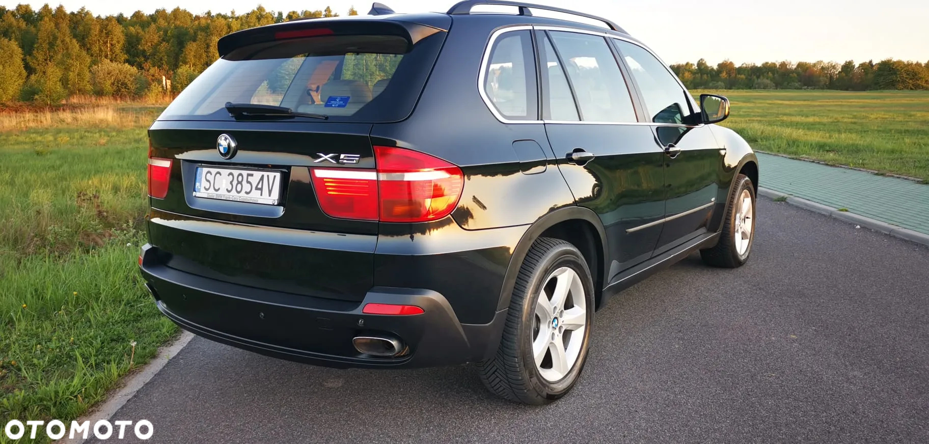 BMW X5 4.8i xDrive - 16
