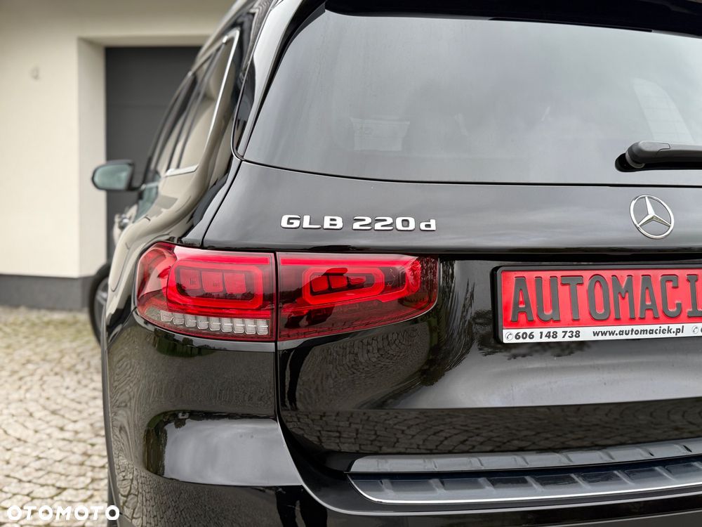 Mercedes-Benz GLB 220 d 8G-DCT AMG Line - 13