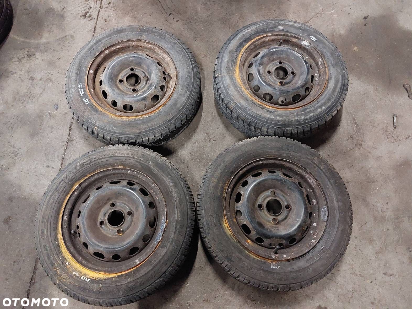 OPONY ZIMOWE 4 SZT 155/80R13 2009R HANKOOK ICEBEAR W440 2017R SEMPERIT - 1