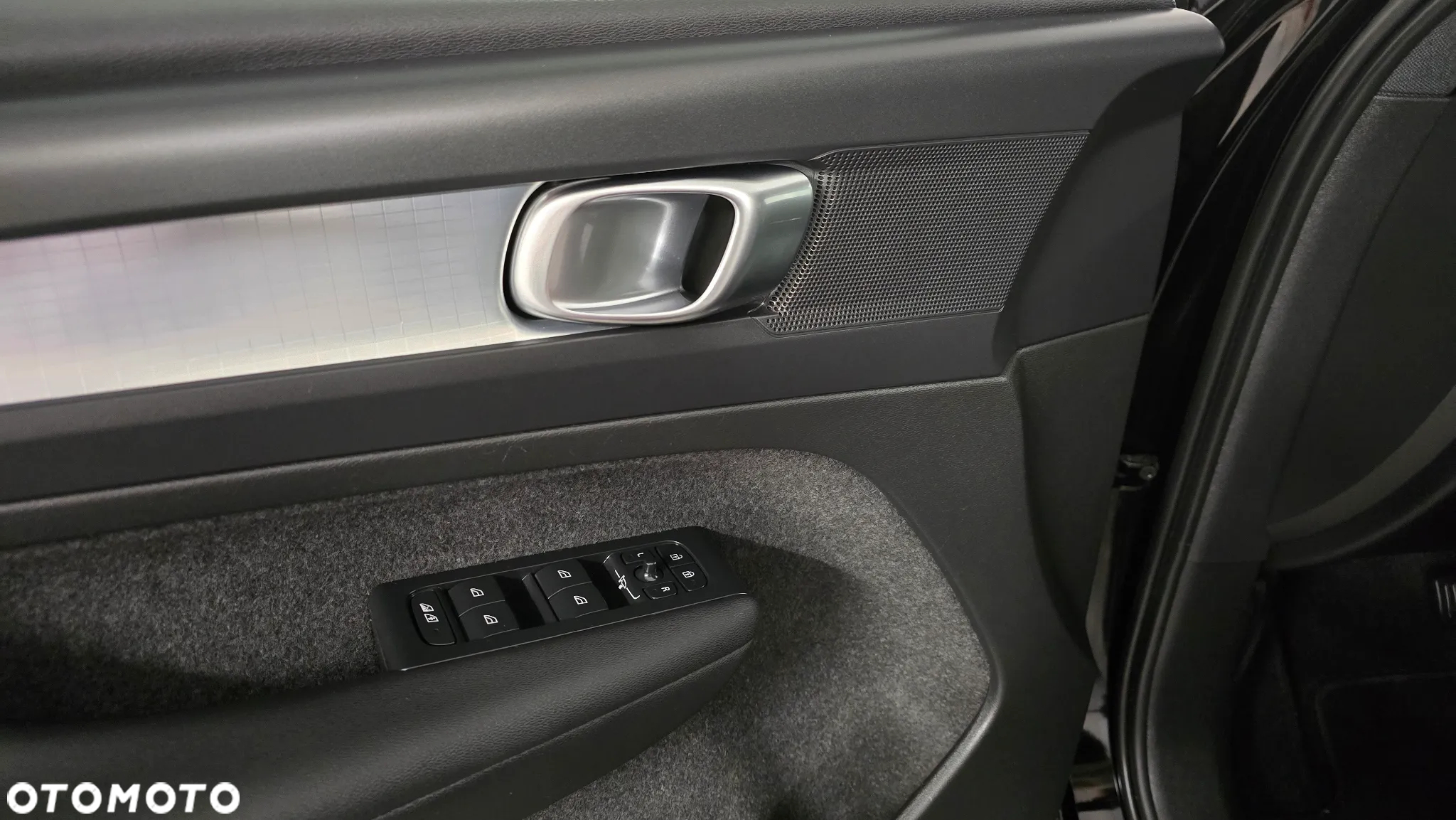 Volvo XC 40 T4 Recharge DKG Plus Dark - 15