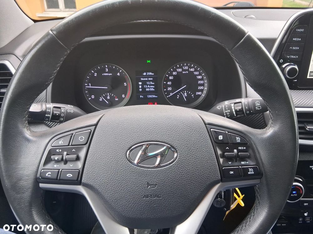 Hyundai Tucson blue 1.6 CRDi 2WD Select - 16