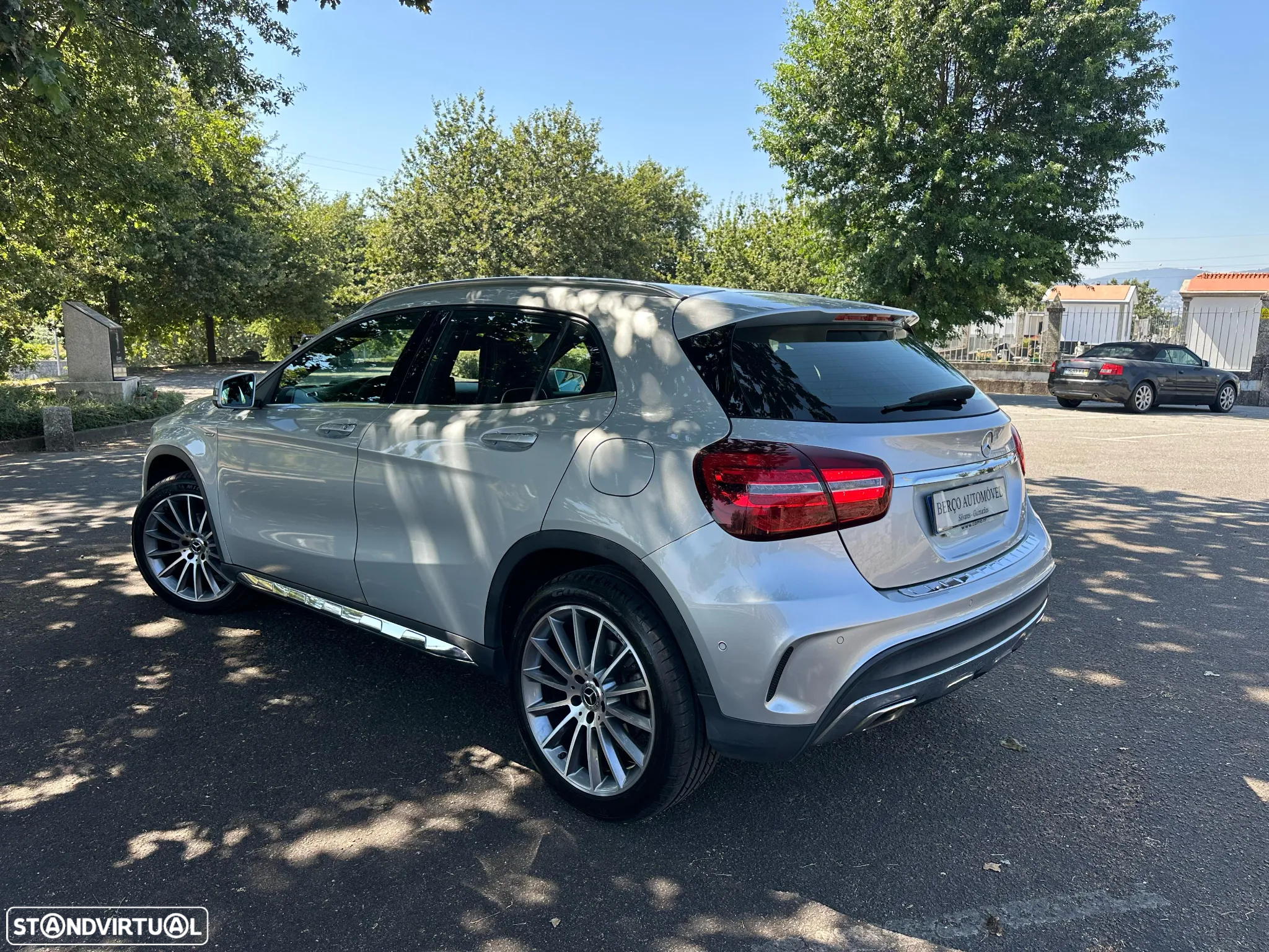 Mercedes-Benz GLA 200 7G-DCT AMG Line - 5