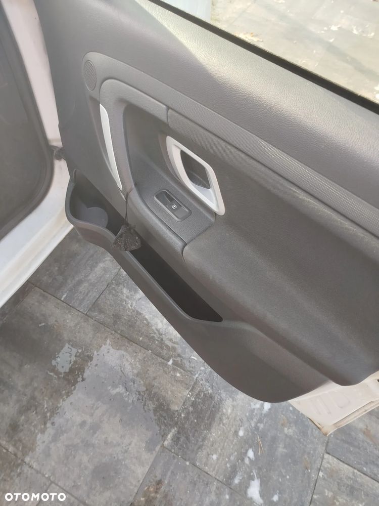 Skoda Roomster 1.9 TDI - 9