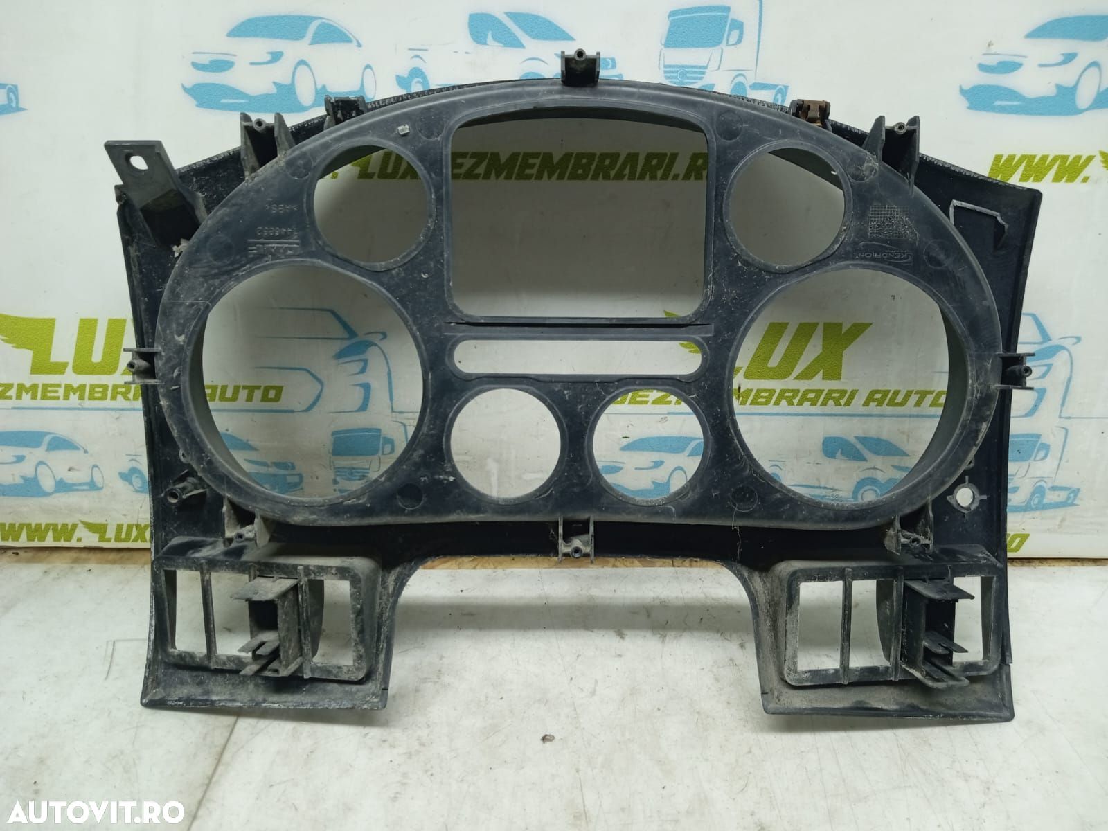 Ornament rama ceasuri de bord 1446852 Daf XF 105 generatia [2013 - 20 - 1