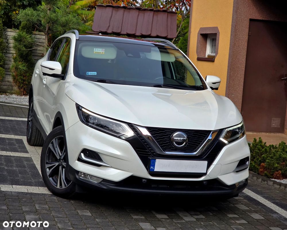 Nissan Qashqai 1.3 DIG-T N-CONNECTA - 1