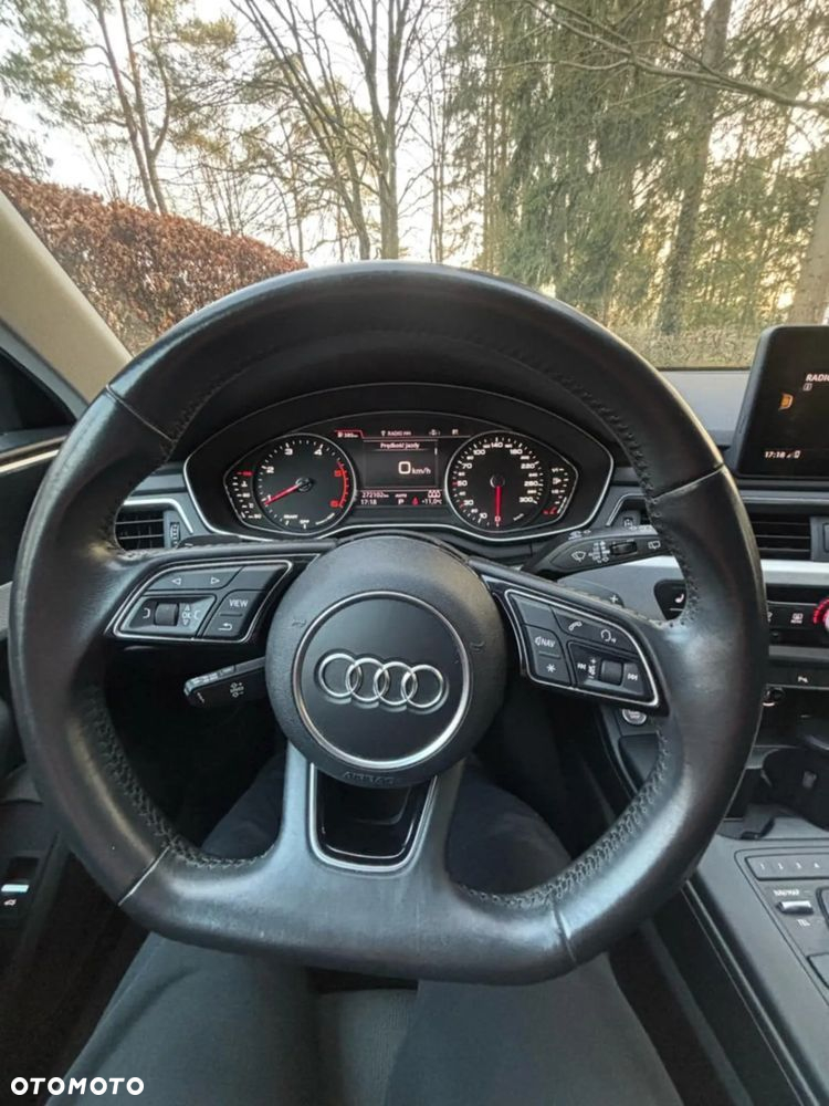 Audi A4 Avant 2.0 TDI S tronic - 10