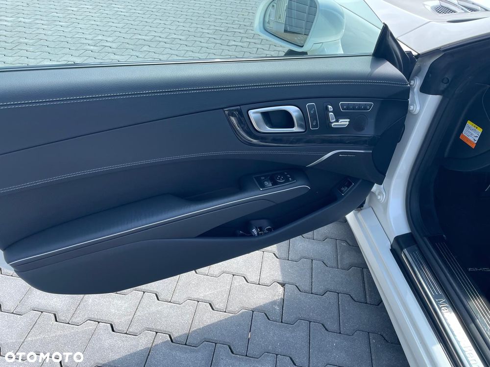 Mercedes-Benz SL 500 7G-TRONIC - 21