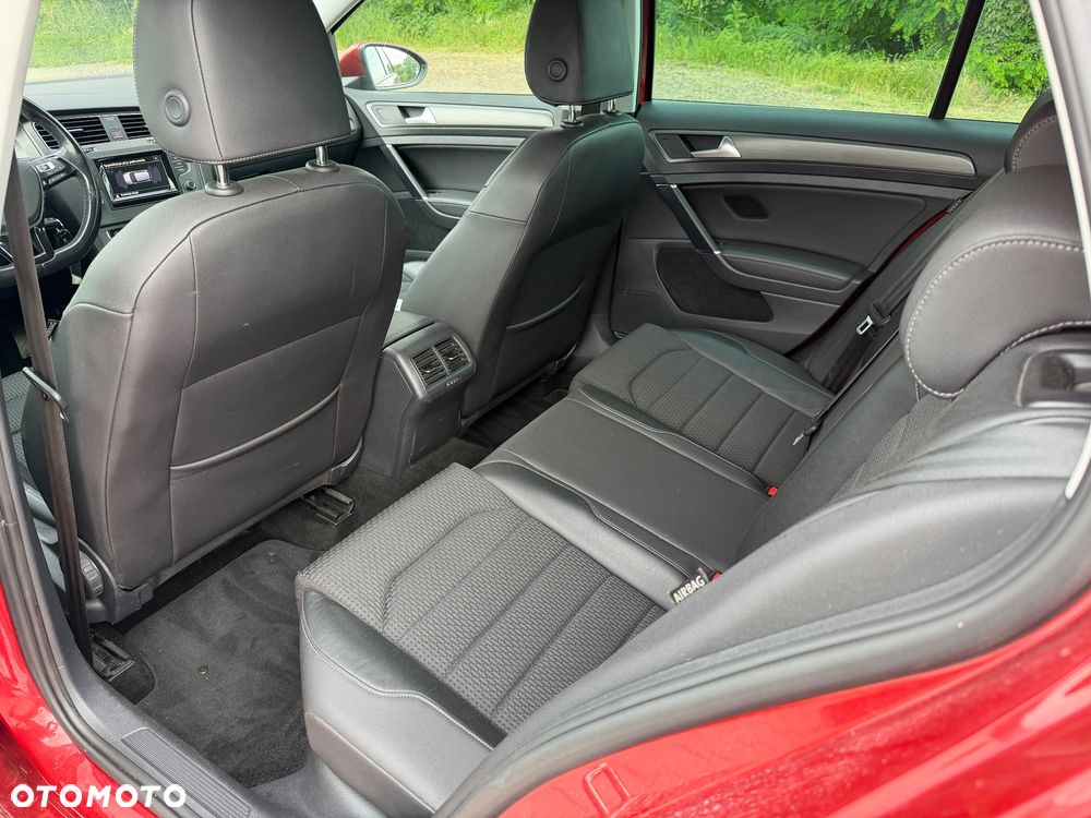 Volkswagen Golf 1.6 TDI DPF BlueMotion Technology Comfortline - 13