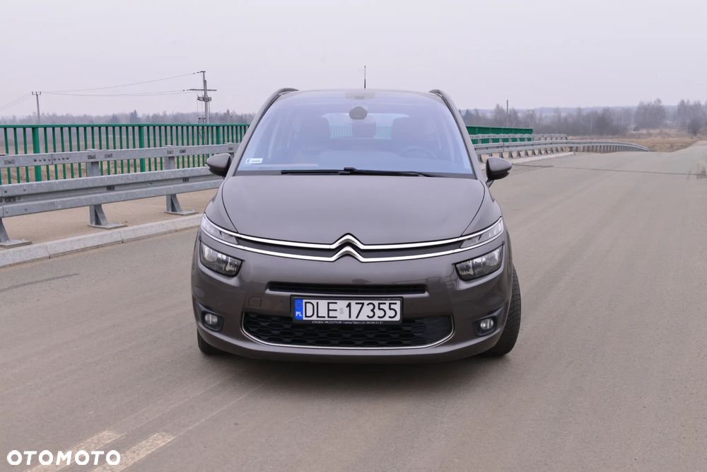 Citroën C4 Picasso 1.2 PureTech MoreLife - 2