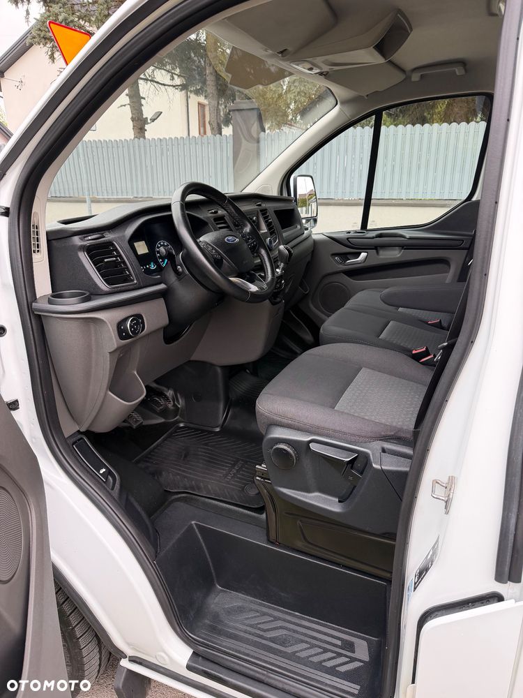 Ford Transit Custom - 32