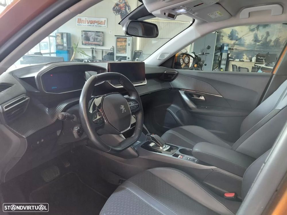 Peugeot e-2008 50 kWh Allure Pack - 10