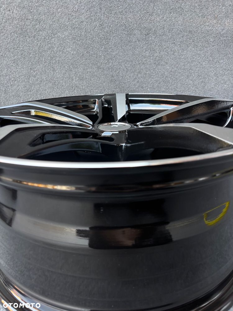 NOWE alufelgi M pakiet 5x112 18 felgi 8j ET35 BMW seria 3 G20 G22 G30 G31 F44 G22 G23 G32 F39 G60 G01 X1 F48 G42 X2 U06 Active Tourer Z4 G29 xDrive Styling 930 czarne polerowane jak Japan Racing Carbonado Rubin - 7