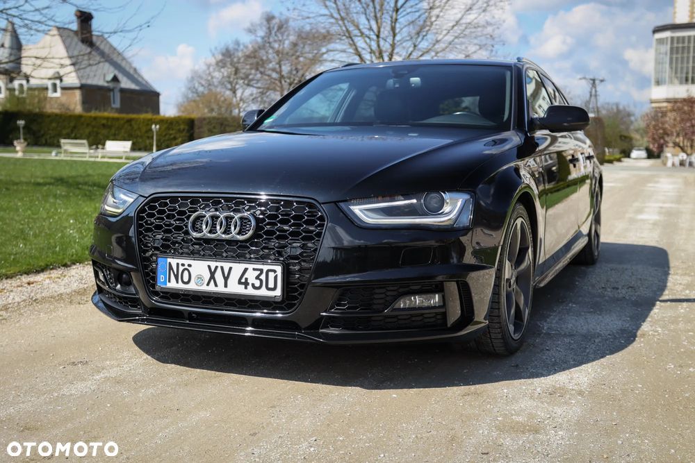 Audi A4 Avant 2.0 TDI DPF clean diesel quattro S tronic S line Sportpaket - 16