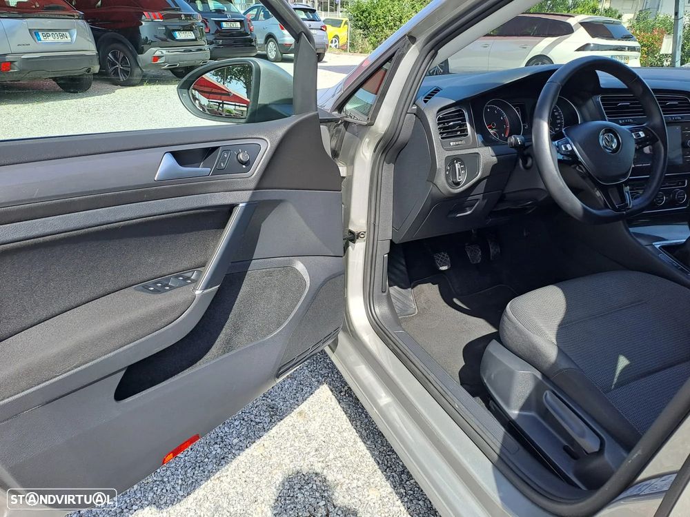 VW Golf 1.0 TSI Confortline - 20
