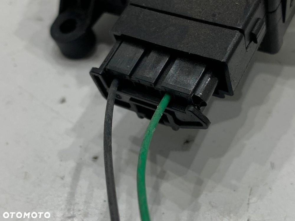 SILNIK NAGRZEWNICY  OPEL VIVARO B Autobus (X82) 2014 - 2019 1.6 CDTI (06) 89 kW [121 KM] olej - 3