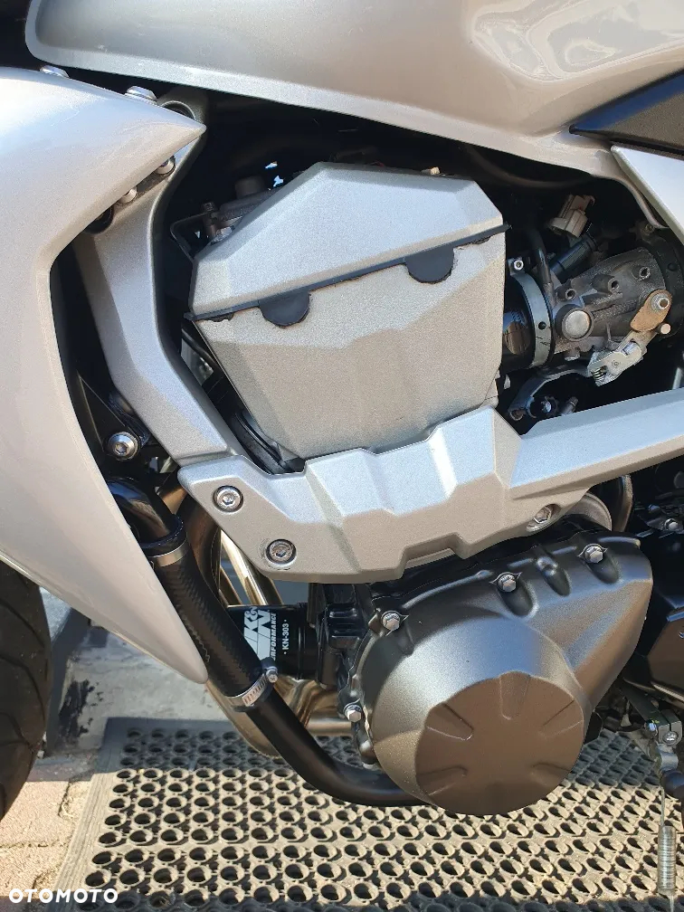 Kawasaki Z - 19