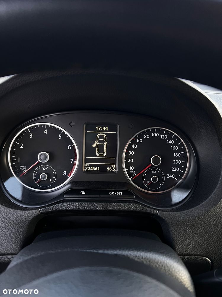 Volkswagen Polo - 10