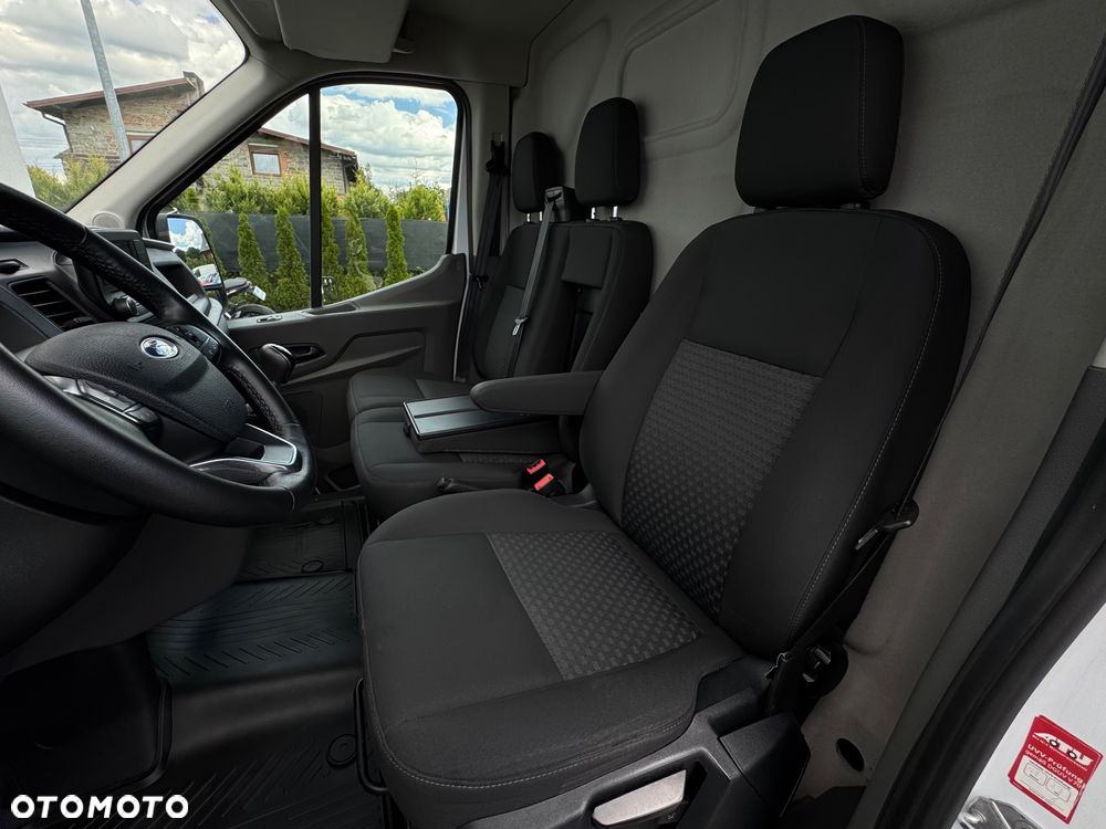 Ford Transit - 8