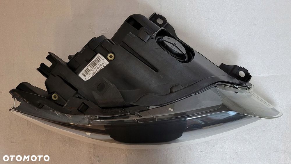 LAMPA PRAWA PRZÓD AUDI Q7 I 4L0 ZWYKŁA H7 H15 NOWA - 7