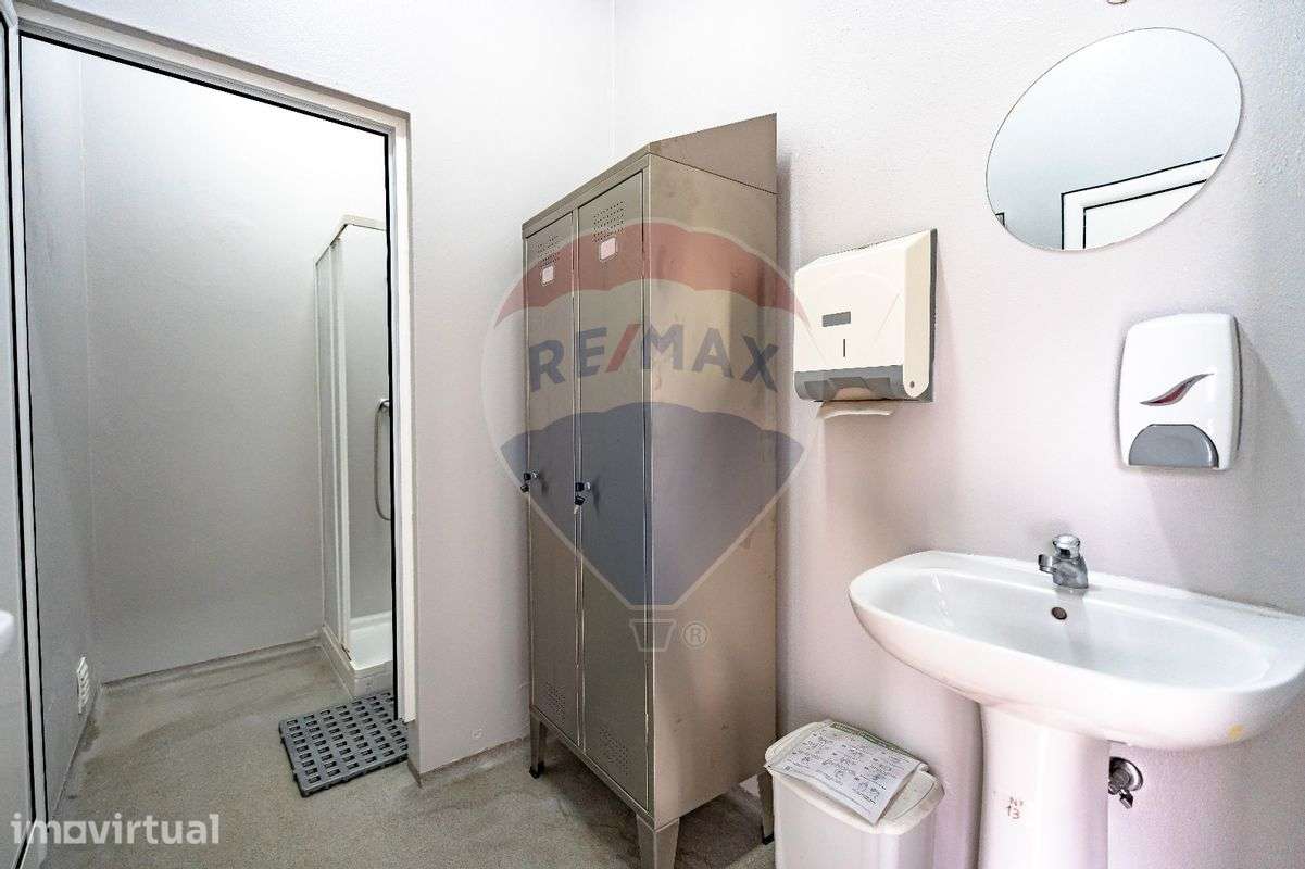 Armazém  para arrendamento - Grande imagem: 5/37