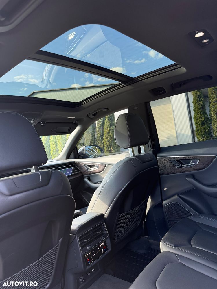 Audi Q8 3.0 55 TFSI quattro Tiptronic MHEV - 24