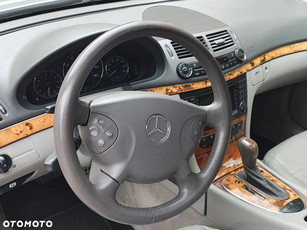 Mercedes-Benz Klasa E 500 Avantgarde - 6