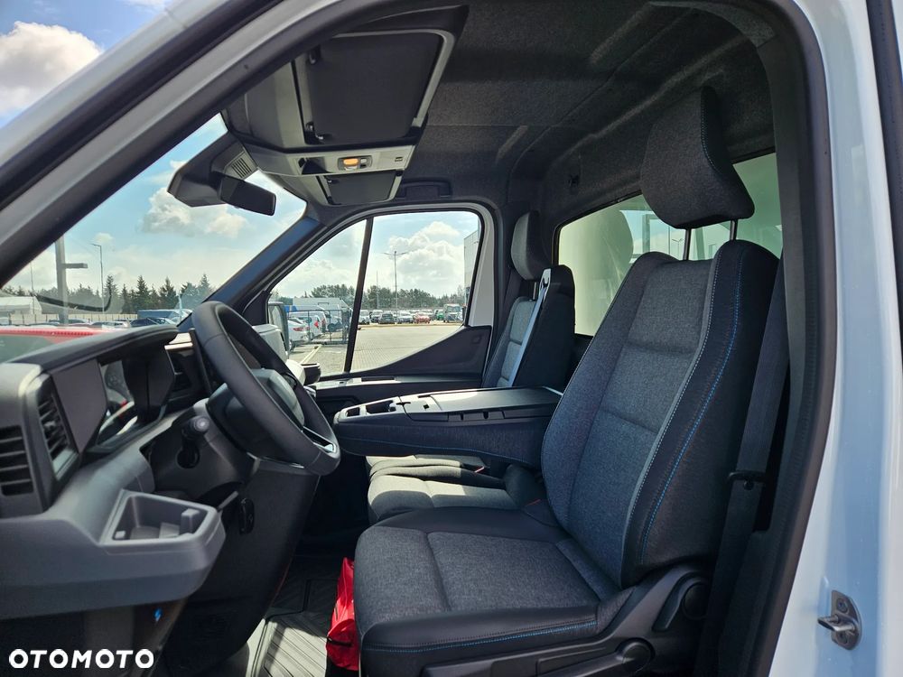 Renault nowy Master kontener izotermiczny 8 EP - 16