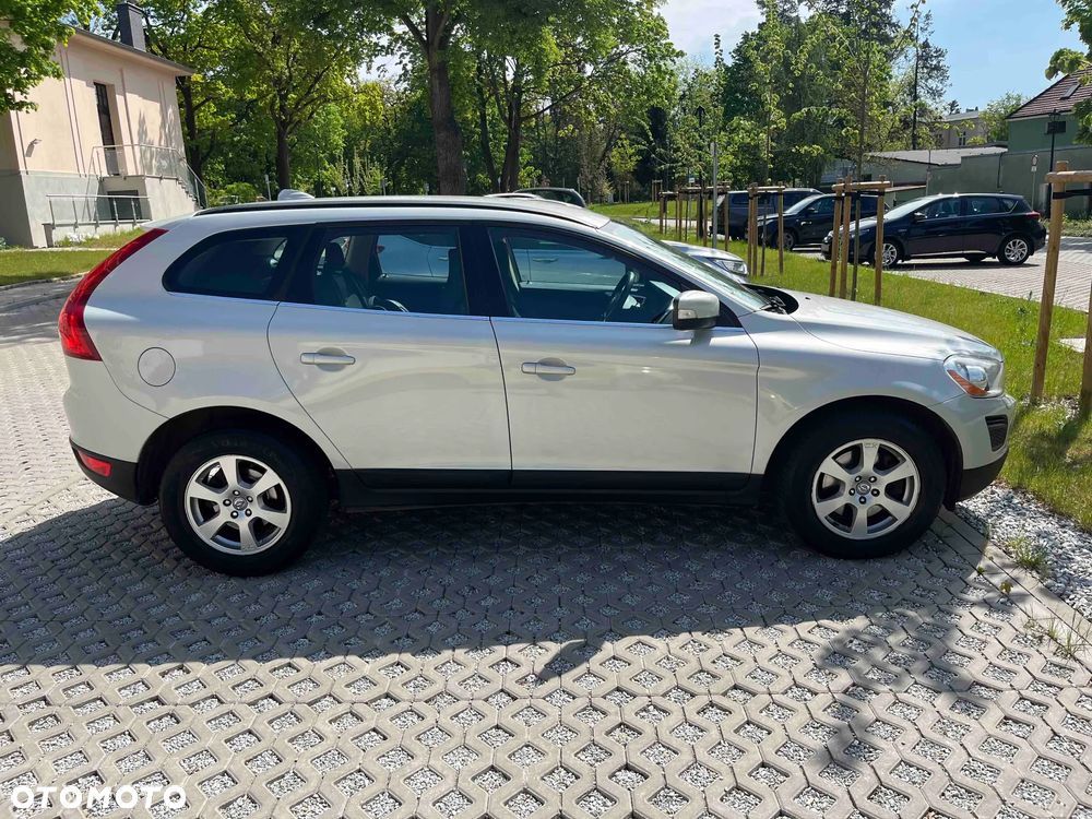 Volvo XC 60 D3 Momentum - 1