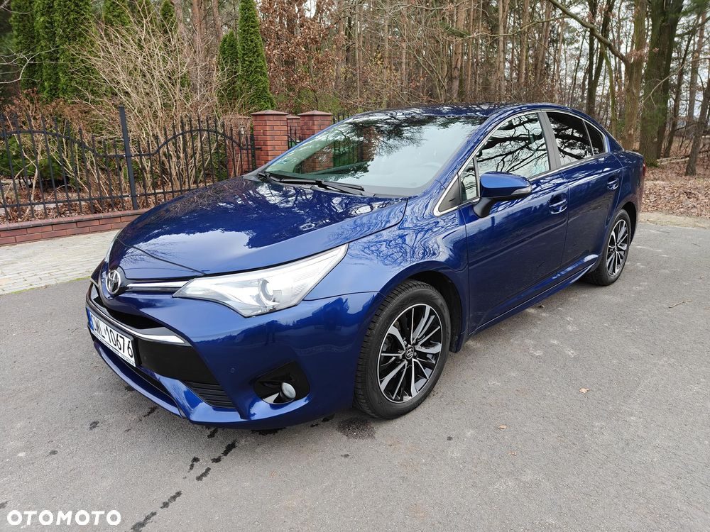 Toyota Avensis 1.8 Selection MS - 1