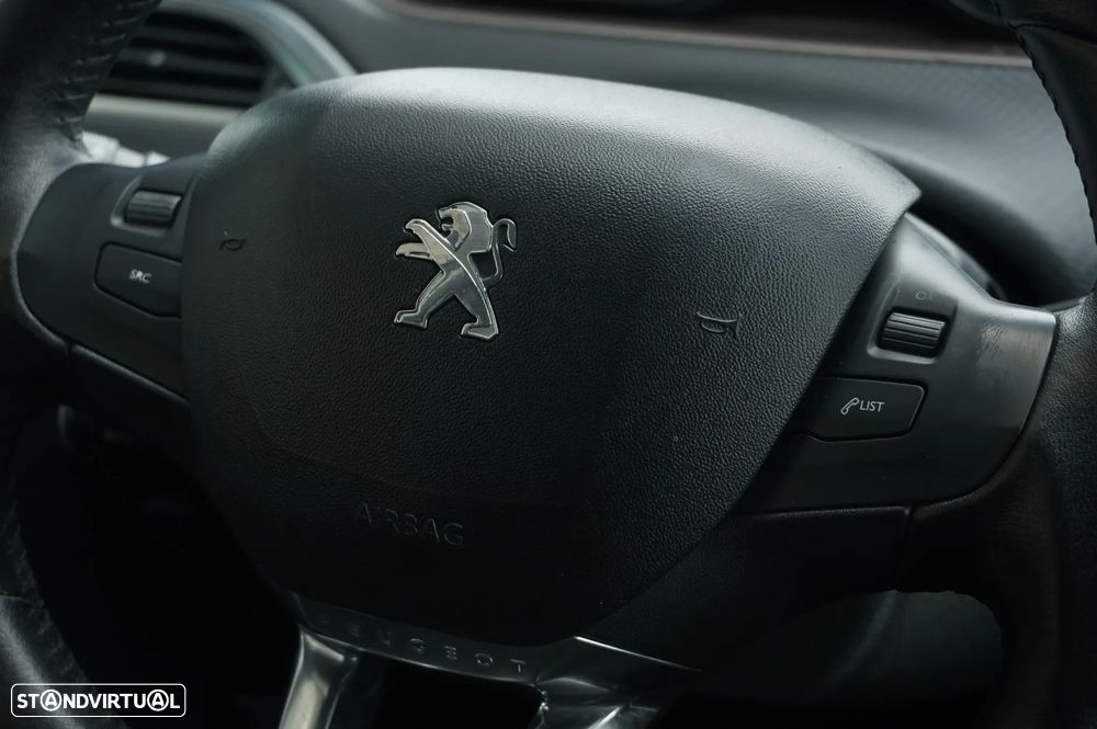 Peugeot 2008 1.4 HDi Active - 28