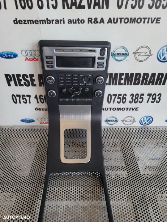 Consola Centrala Modul Comenzi Panou Clima Radio CD Navi Volvo V70 XC70 S80 II An 2007-2012 - 2