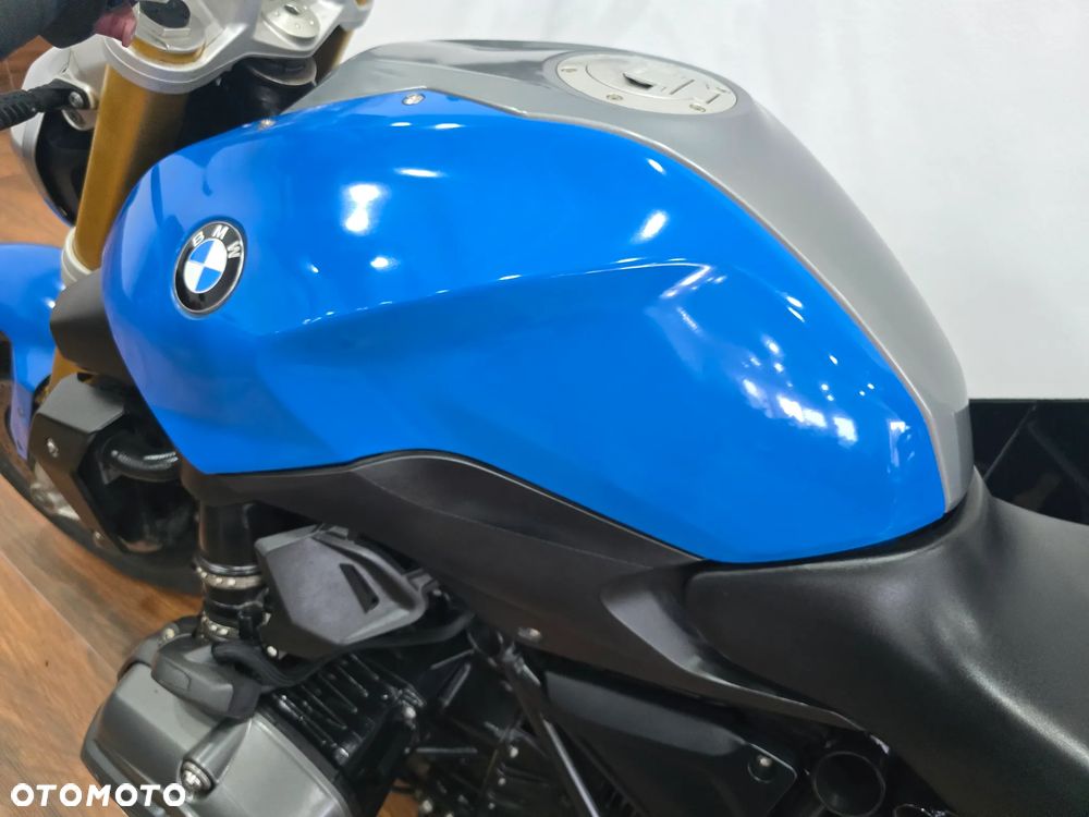 BMW R - 22