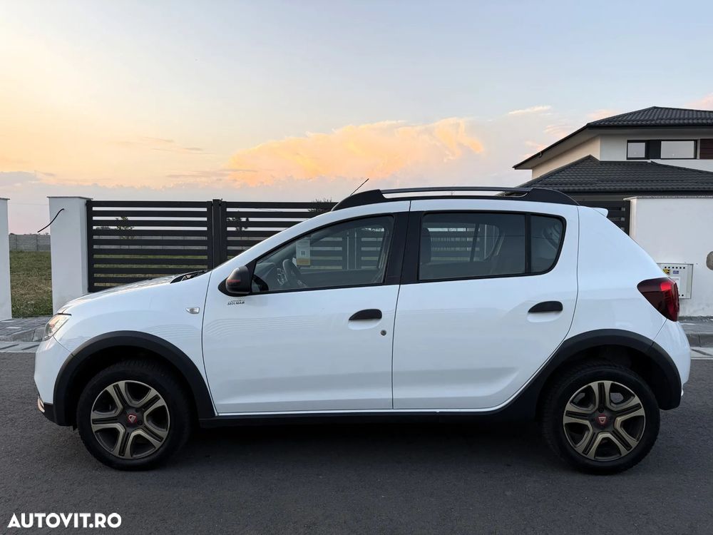 Dacia Sandero Stepway TCe 90 (S&S) Prestige - 9