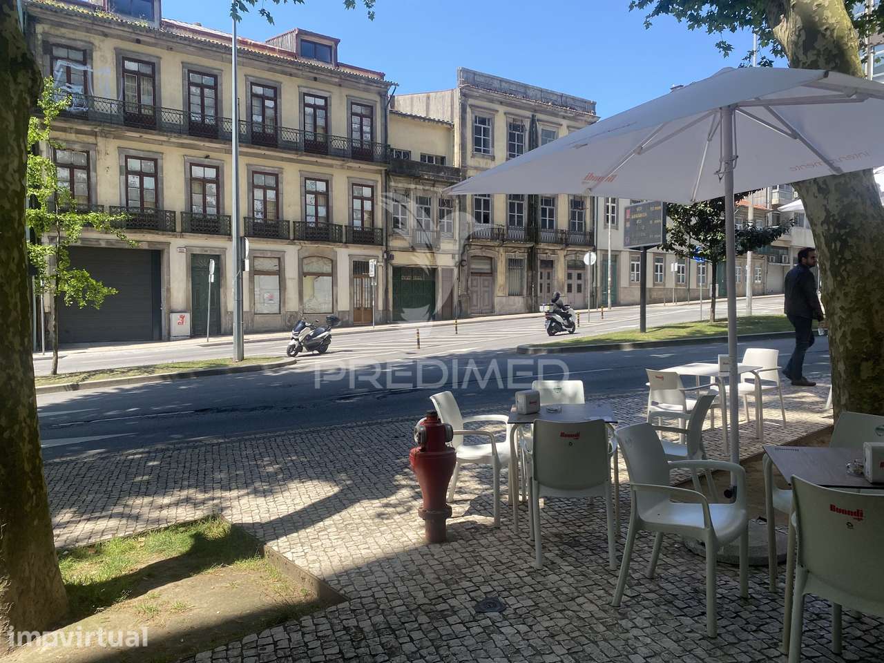 Arrenda-se Loja centro do Porto - Grande imagem: 3/10