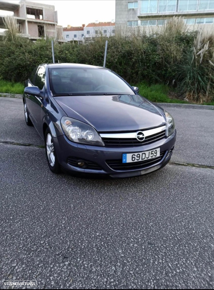 Opel Astra GTC 1.3 CDTi - 2