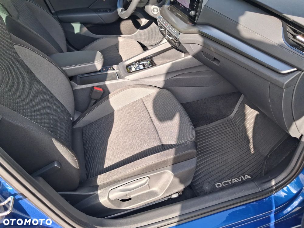 Skoda Octavia 1.0 TSI e-TEC DSG Ambition - 8