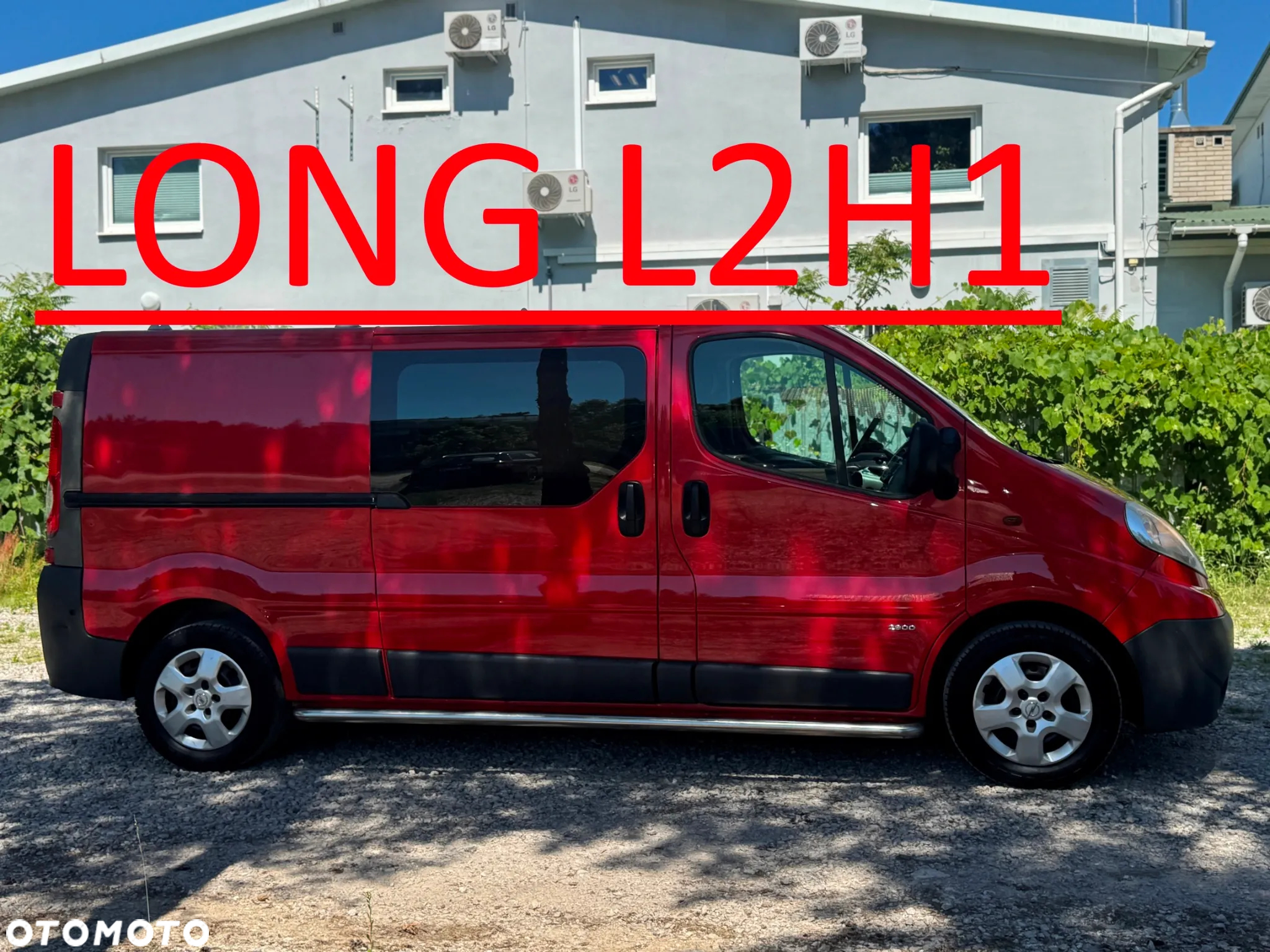 Opel Vivaro - 2