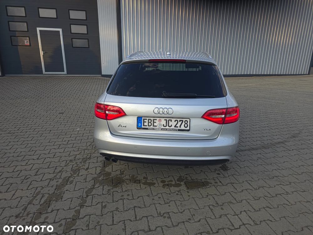 Audi A4 Avant - 7