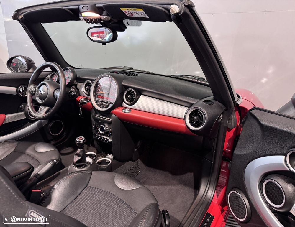 MINI Cabrio Cooper D - 25