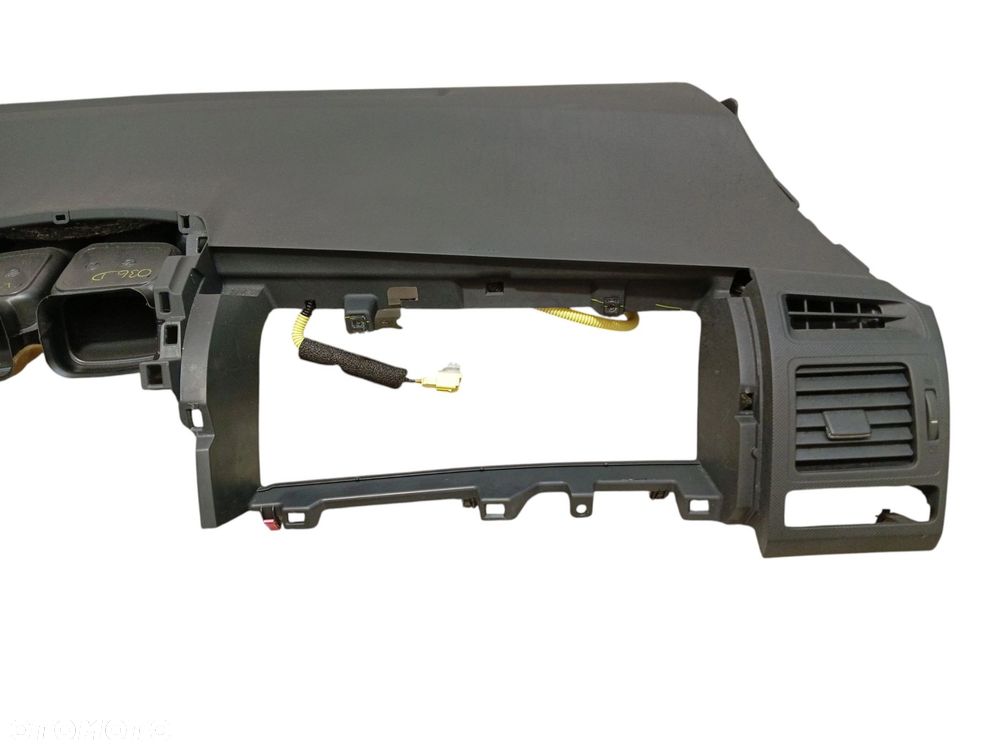 DESKA ROZDZIELCZA TOYOTA AURIS I E15 LIFT (2009-2012) 1.33 VVT-I 99KM - 6