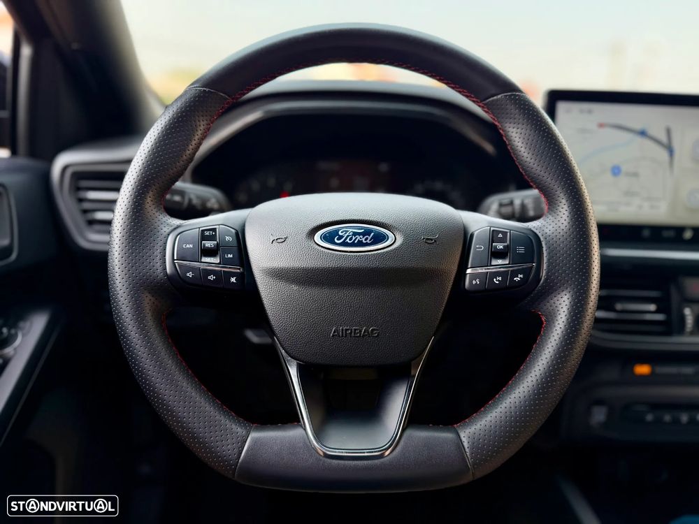 Ford Focus 1.0 EcoBoost MHEV ST-Line Aut. - 19