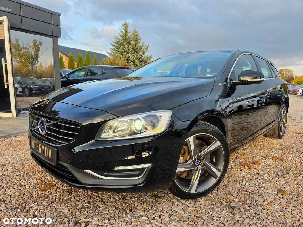 Volvo V60 D6 AWD Plug-in Hybrid Summum - 5