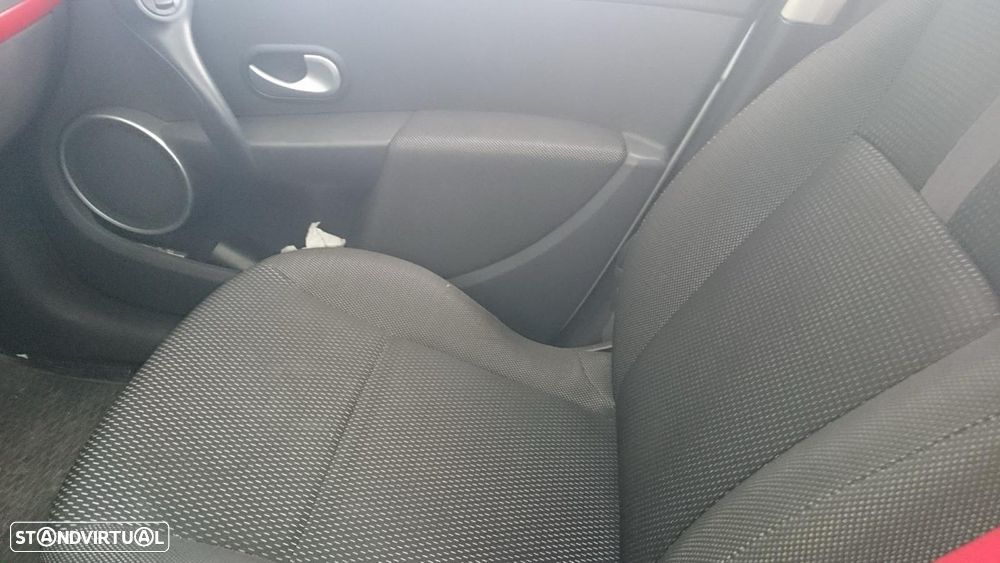 Renault Clio 1.2 TCE Rip Curl - 5