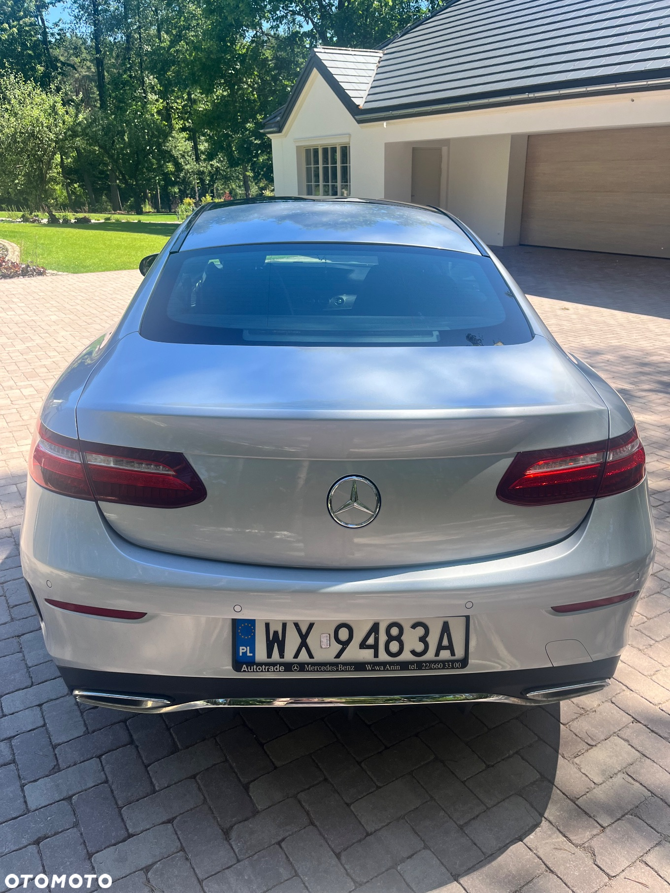 Mercedes-Benz Klasa E 220 d Coupe 4-Matic 9G-TRONIC - 5
