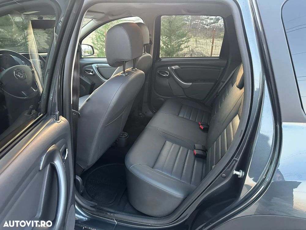 Dacia Duster dCi 110 FAP 4x4 Prestige - 11