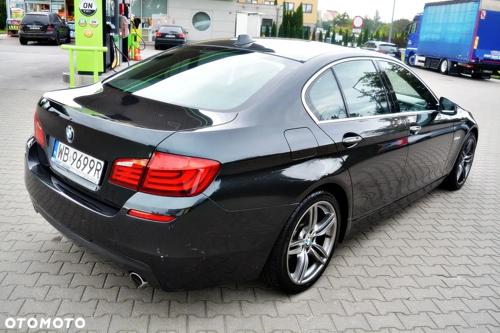 BMW Seria 5 535d xDrive Sport-Aut - 4